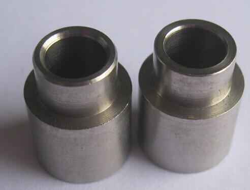 Bushings sets for bolt action bullet pens