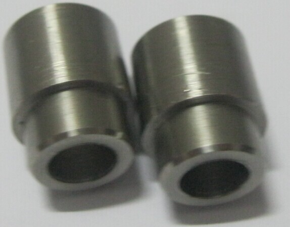 Bushings sets for bolt action bullet pens
