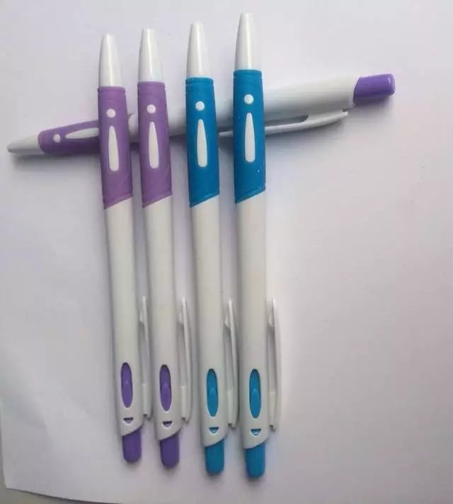 Hiqh Quality plastic ballpoint pen for promotion Custom color is available  Custom LOGO is available