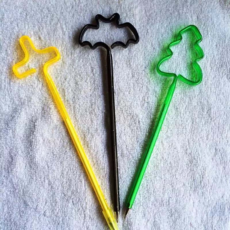 Slim plastic ball pens with special design for promotion