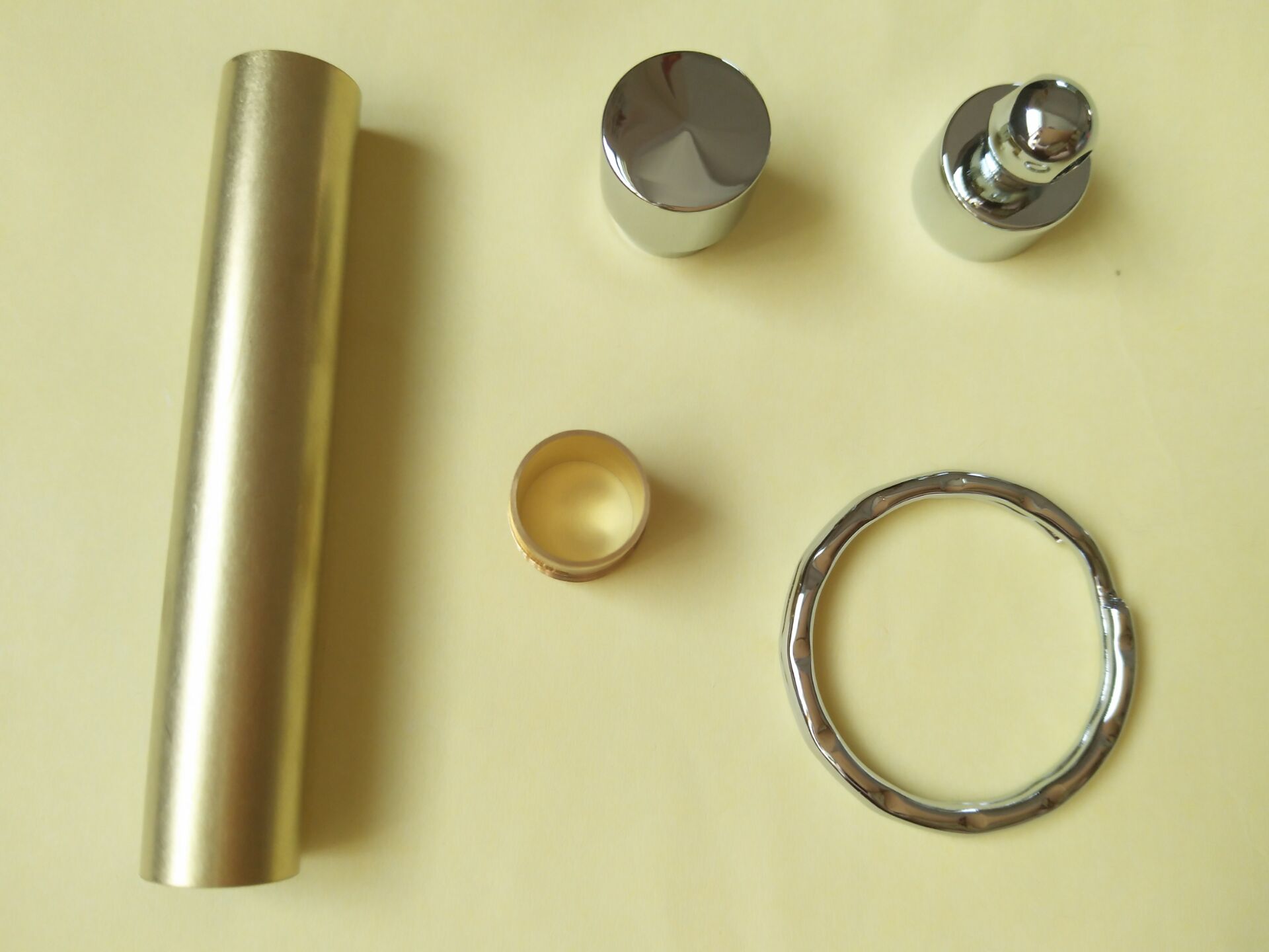 24kt Gold Secrect Compartment Keychain kits